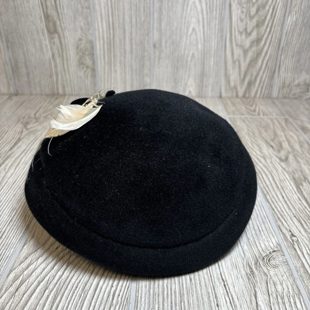 Vintage Women's‎ Black Genuine Velour Feather Hat Wedding Derby Church Repair